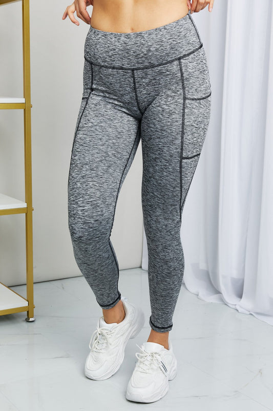 SEAMED Active Leggings With Elastic Waistband & Pockets
